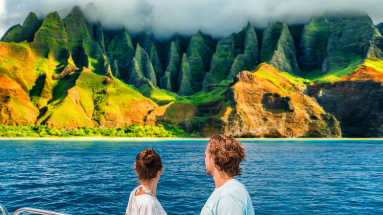 couple in Kauai with clouds