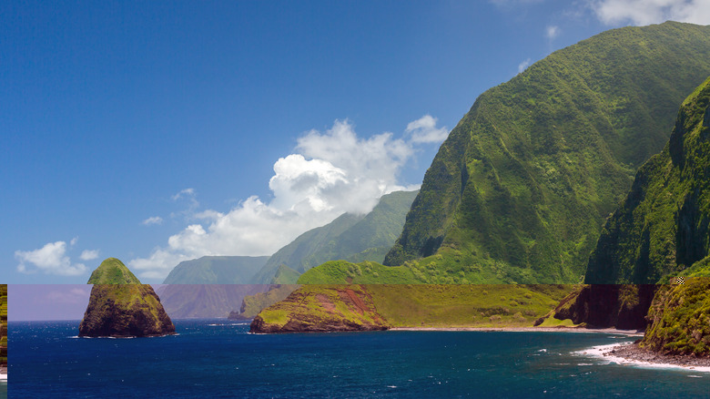 Cliffs in Molokai, Hawaii